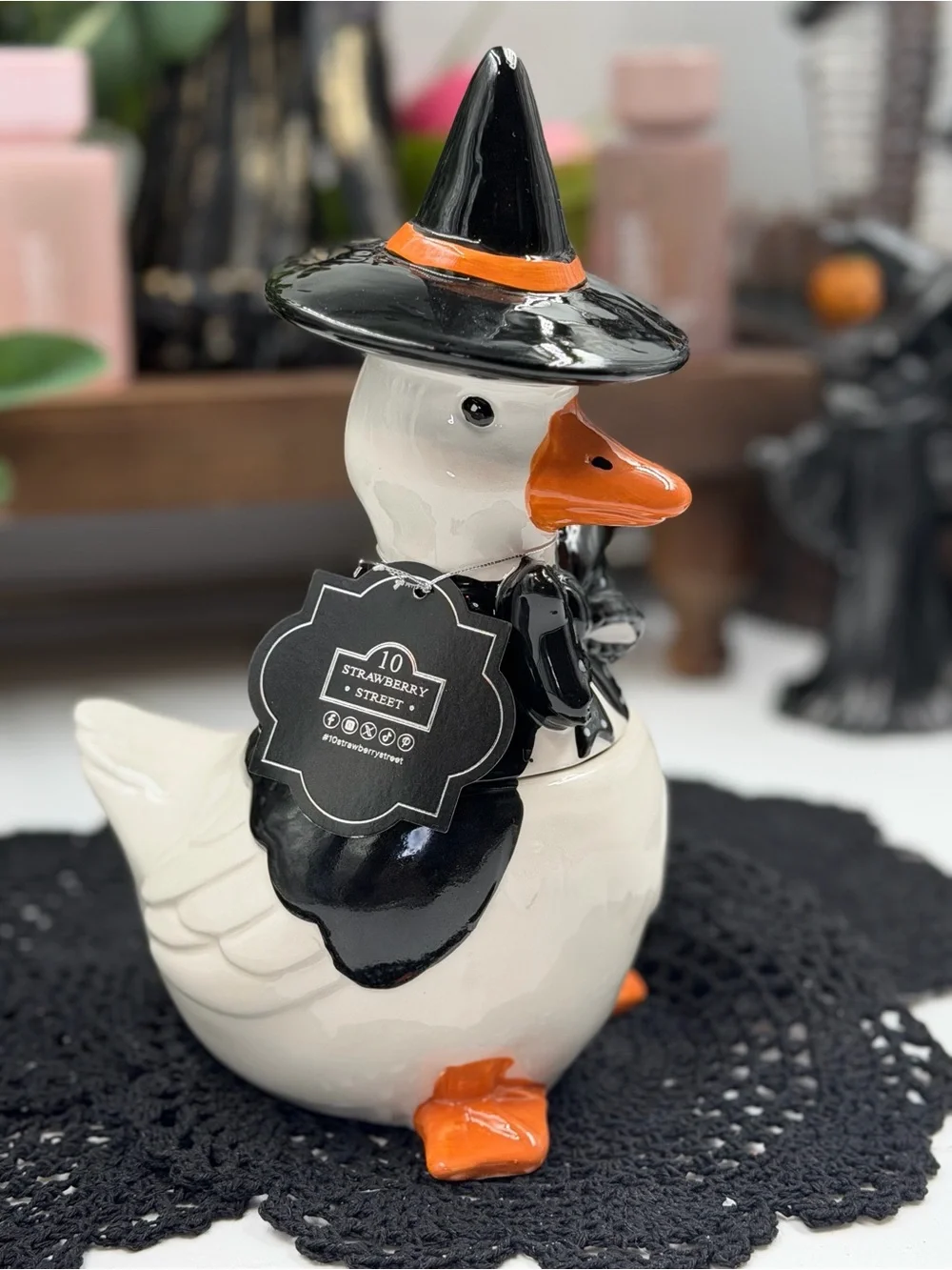 new 10 strawberry street witch duck ceramic cookie jar halloween 10” viral